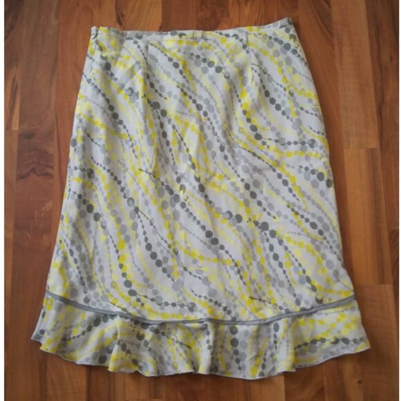 Tailor B. Moss® Fully Lined Side Zippered Printed Mermaid Skirt Size 10 - Picture 2 of 8